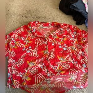 Cropped Hawaiian shirt